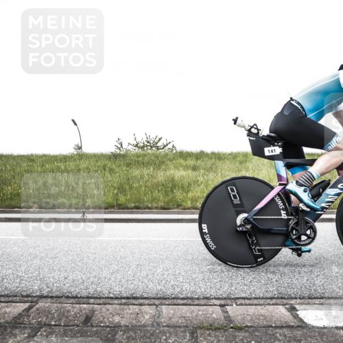 21.06.2026 - 29. Vierlanden-Triathlon H.Heesch http://msf.ph/oto/9896541 21.06.2026 10:02:27 Radfahren 4, 72, 118, 119, 141, 186, 339 meine-sportfotos.de