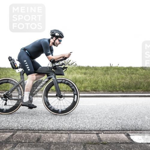 21.06.2026 - 29. Vierlanden-Triathlon H.Heesch http://msf.ph/oto/9896543 21.06.2026 10:02:32 Radfahren 4, 27, 99, 119, 141 meine-sportfotos.de