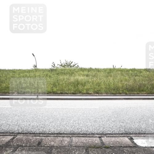 21.06.2026 - 29. Vierlanden-Triathlon H.Heesch http://msf.ph/oto/9896554 21.06.2026 10:02:47 Radfahren 56, 139, 179, 198, 245, 367 meine-sportfotos.de