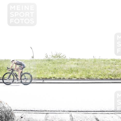 21.06.2026 - 29. Vierlanden-Triathlon H.Heesch http://msf.ph/oto/9896557 21.06.2026 12:57:27 Radfahren 983, 985, 1000, 1014, 1017 meine-sportfotos.de