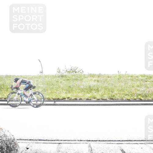 21.06.2026 - 29. Vierlanden-Triathlon H.Heesch http://msf.ph/oto/9896577 21.06.2026 12:59:09 Radfahren 992 meine-sportfotos.de