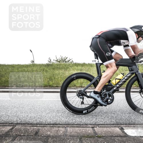 21.06.2026 - 29. Vierlanden-Triathlon H.Heesch http://msf.ph/oto/9896609 21.06.2026 10:04:56 Radfahren 174, 292, 329, 332, 352 meine-sportfotos.de