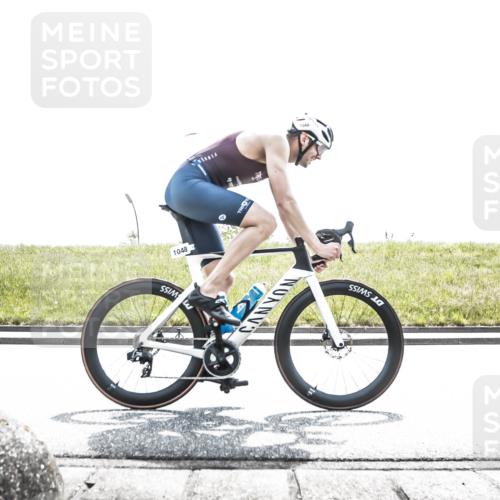 21.06.2026 - 29. Vierlanden-Triathlon H.Heesch http://msf.ph/oto/9896648 21.06.2026 13:03:09 Radfahren 1012, 1048 meine-sportfotos.de
