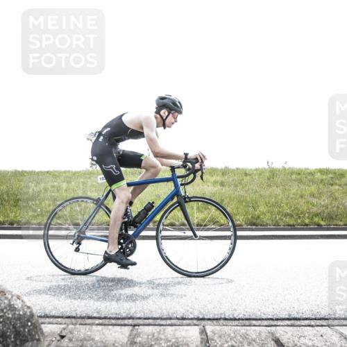 21.06.2026 - 29. Vierlanden-Triathlon H.Heesch http://msf.ph/oto/9896666 21.06.2026 13:04:09 Radfahren 1026, 1032, 1044, 1059 meine-sportfotos.de