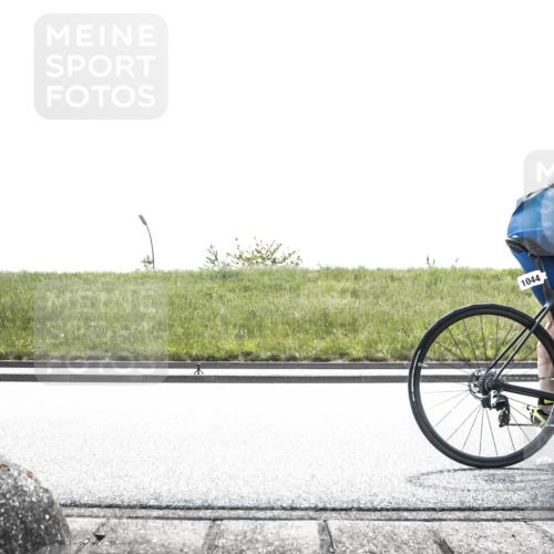 21.06.2026 - 29. Vierlanden-Triathlon H.Heesch http://msf.ph/oto/9896668 21.06.2026 13:04:11 Radfahren 1026, 1032, 1044, 1059 meine-sportfotos.de