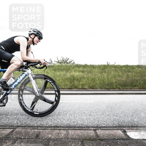 21.06.2026 - 29. Vierlanden-Triathlon H.Heesch http://msf.ph/oto/9896669 21.06.2026 10:06:39 Radfahren 243, 306, 361 meine-sportfotos.de