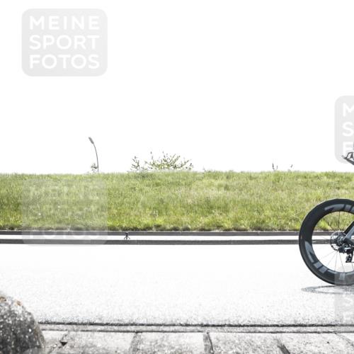 21.06.2026 - 29. Vierlanden-Triathlon H.Heesch http://msf.ph/oto/9896674 21.06.2026 13:04:48 Radfahren 1023, 1068, 1081 meine-sportfotos.de