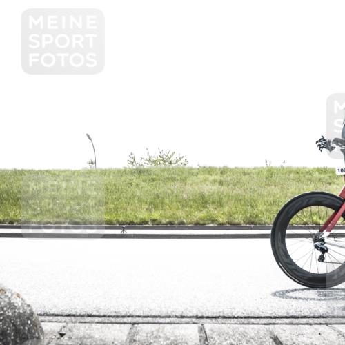 21.06.2026 - 29. Vierlanden-Triathlon H.Heesch http://msf.ph/oto/9896688 21.06.2026 13:05:45 Radfahren 1029, 1034, 1069 meine-sportfotos.de
