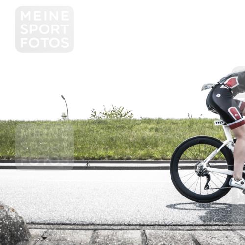 21.06.2026 - 29. Vierlanden-Triathlon H.Heesch http://msf.ph/oto/9896716 21.06.2026 13:15:12 Radfahren 1103, 1130 meine-sportfotos.de