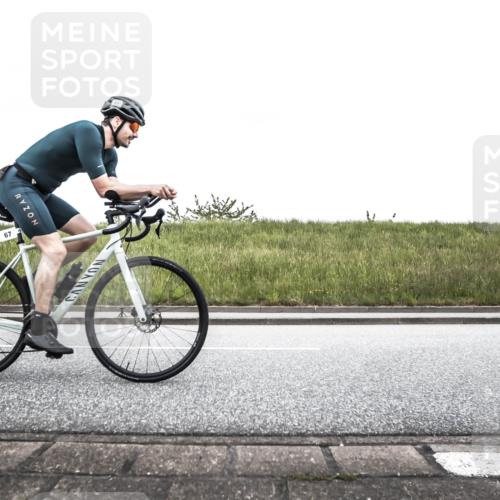 21.06.2026 - 29. Vierlanden-Triathlon H.Heesch http://msf.ph/oto/9896727 21.06.2026 10:08:31 Radfahren 67, 173, 358 meine-sportfotos.de