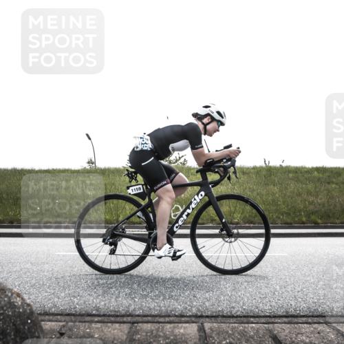 21.06.2026 - 29. Vierlanden-Triathlon H.Heesch http://msf.ph/oto/9896738 21.06.2026 13:18:06 Radfahren 1105, 1146, 1156, 1157, 1159 meine-sportfotos.de