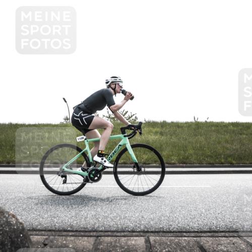 21.06.2026 - 29. Vierlanden-Triathlon H.Heesch http://msf.ph/oto/9896748 21.06.2026 13:21:16 Radfahren 1109 meine-sportfotos.de