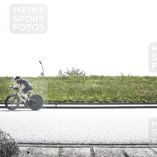 21.06.2026 - 29. Vierlanden-Triathlon H.Heesch http://msf.ph/oto/9896760 21.06.2026 13:26:05 Radfahren 1056 meine-sportfotos.de