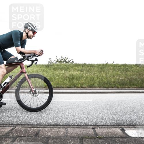 21.06.2026 - 29. Vierlanden-Triathlon H.Heesch http://msf.ph/oto/9896767 21.06.2026 10:10:04 Radfahren 29, 309 meine-sportfotos.de