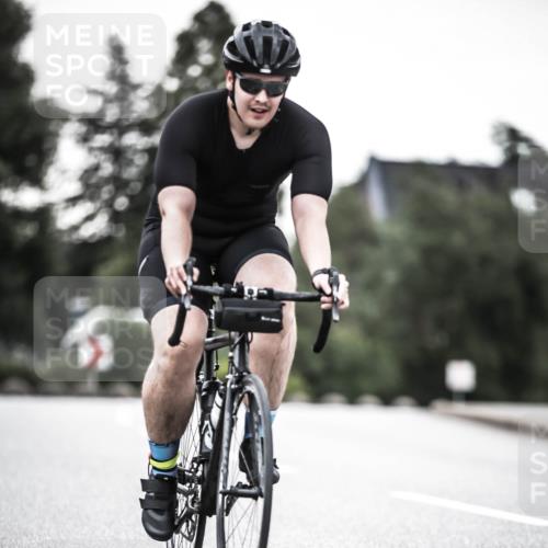 21.06.2026 - 29. Vierlanden-Triathlon H.Heesch http://msf.ph/oto/9896771 21.06.2026 09:58:05 Radfahren 19, 54, 267 meine-sportfotos.de