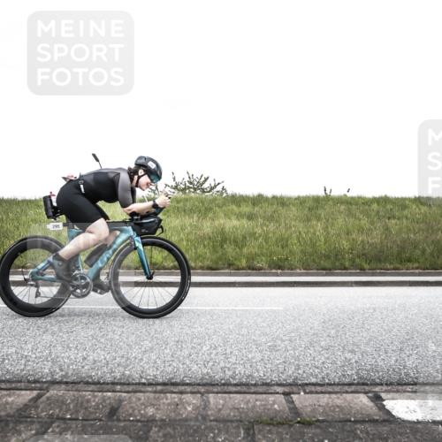 21.06.2026 - 29. Vierlanden-Triathlon H.Heesch http://msf.ph/oto/9896773 21.06.2026 10:10:23 Radfahren 171, 230, 255, 295 meine-sportfotos.de