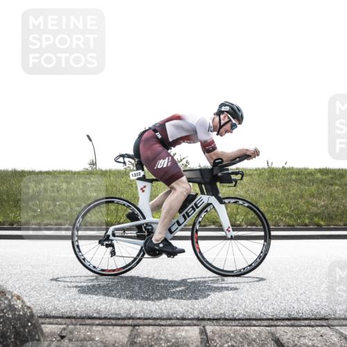 21.06.2026 - 29. Vierlanden-Triathlon H.Heesch http://msf.ph/oto/9896783 21.06.2026 13:30:01 Radfahren 1084, 1101, 1222 meine-sportfotos.de