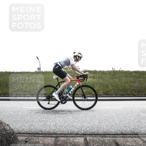 21.06.2026 - 29. Vierlanden-Triathlon H.Heesch http://msf.ph/oto/9896791 21.06.2026 13:32:36 Radfahren 1058, 1097, 1102, 1200 meine-sportfotos.de