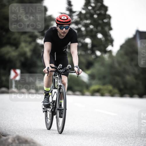 21.06.2026 - 29. Vierlanden-Triathlon H.Heesch http://msf.ph/oto/9896800 21.06.2026 09:58:07 Radfahren 19, 54, 267 meine-sportfotos.de