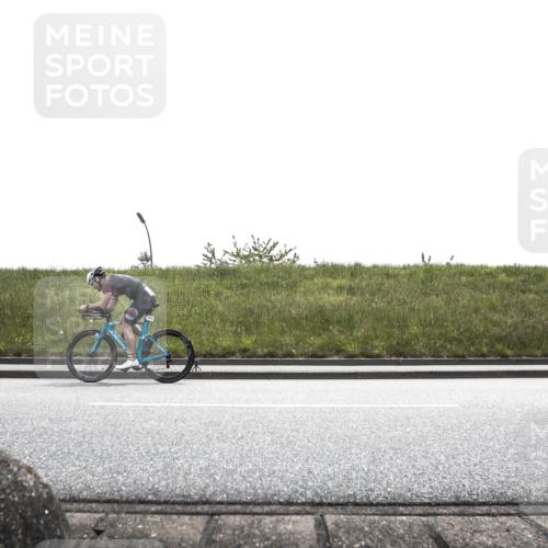 21.06.2026 - 29. Vierlanden-Triathlon H.Heesch http://msf.ph/oto/9896805 21.06.2026 13:33:09 Radfahren 1075, 1078, 1183, 1184, 1185, 1186 meine-sportfotos.de
