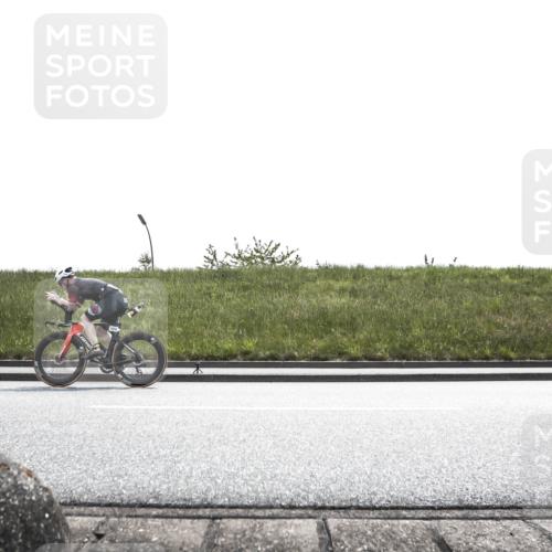 21.06.2026 - 29. Vierlanden-Triathlon H.Heesch http://msf.ph/oto/9896808 21.06.2026 13:33:18 Radfahren 1078 meine-sportfotos.de