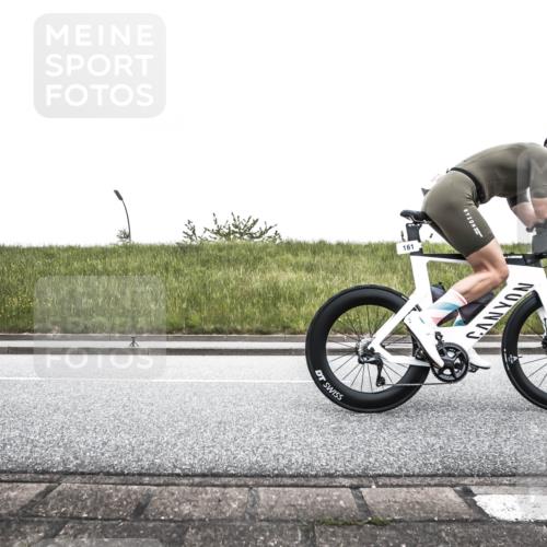 21.06.2026 - 29. Vierlanden-Triathlon H.Heesch http://msf.ph/oto/9896848 21.06.2026 10:11:59 Radfahren 47, 115, 160, 161, 205, 248, 414 meine-sportfotos.de