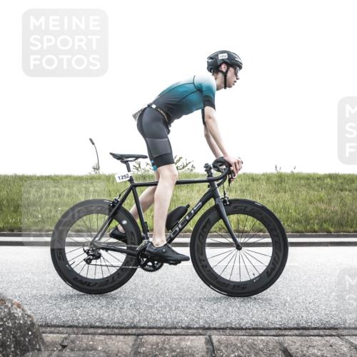 21.06.2026 - 29. Vierlanden-Triathlon H.Heesch http://msf.ph/oto/9896858 21.06.2026 14:42:32 Radfahren 1247, 1250, 1251, 1252 meine-sportfotos.de