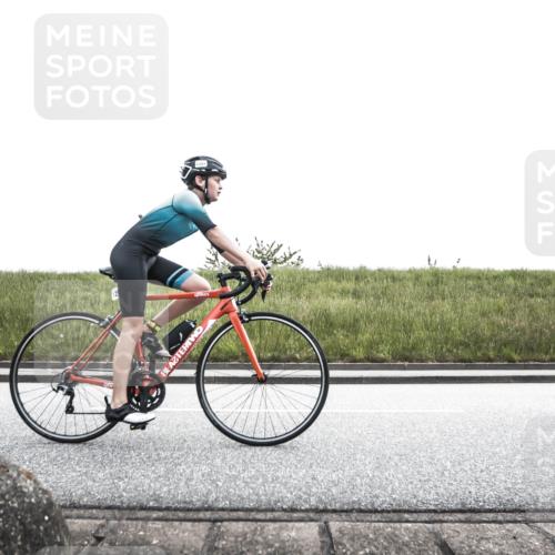 21.06.2026 - 29. Vierlanden-Triathlon H.Heesch http://msf.ph/oto/9896879 21.06.2026 14:43:41 Radfahren 1267, 1282, 1288 meine-sportfotos.de