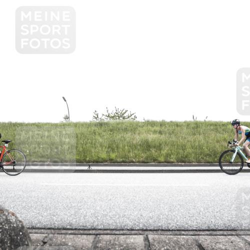 21.06.2026 - 29. Vierlanden-Triathlon H.Heesch http://msf.ph/oto/9896882 21.06.2026 14:43:47 Radfahren 1230, 1267, 1273, 1276 meine-sportfotos.de