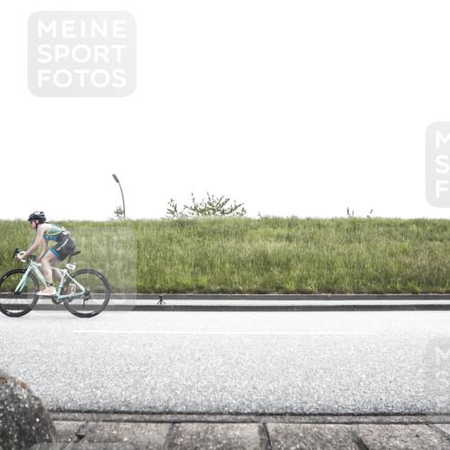 21.06.2026 - 29. Vierlanden-Triathlon H.Heesch http://msf.ph/oto/9896885 21.06.2026 14:43:48 Radfahren 1230, 1273, 1276 meine-sportfotos.de