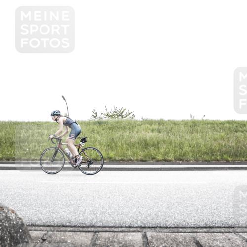 21.06.2026 - 29. Vierlanden-Triathlon H.Heesch http://msf.ph/oto/9896897 21.06.2026 14:44:15 Radfahren 1257 meine-sportfotos.de