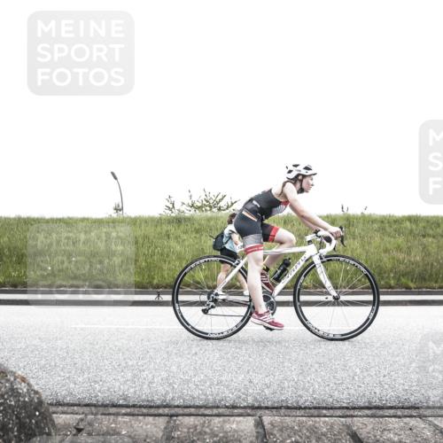 21.06.2026 - 29. Vierlanden-Triathlon H.Heesch http://msf.ph/oto/9896904 21.06.2026 14:44:28 Radfahren 1260, 1266 meine-sportfotos.de