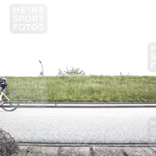 21.06.2026 - 29. Vierlanden-Triathlon H.Heesch http://msf.ph/oto/9896910 21.06.2026 14:44:36 Radfahren  meine-sportfotos.de