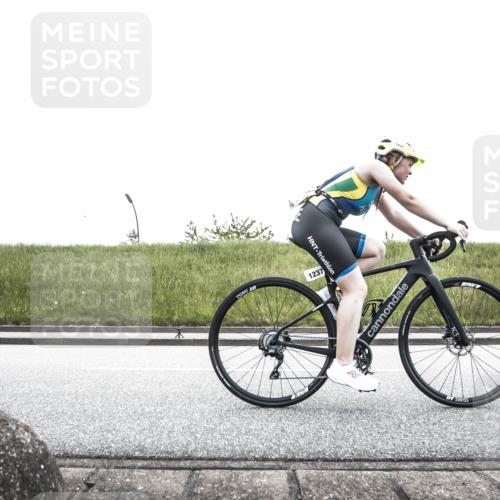 21.06.2026 - 29. Vierlanden-Triathlon H.Heesch http://msf.ph/oto/9896927 21.06.2026 14:46:03 Radfahren 1234, 1237, 1244, 1269 meine-sportfotos.de