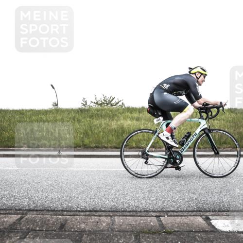 21.06.2026 - 29. Vierlanden-Triathlon H.Heesch http://msf.ph/oto/9896935 21.06.2026 10:14:17 Radfahren 6, 37, 130, 140, 195, 204, 238, 464 meine-sportfotos.de