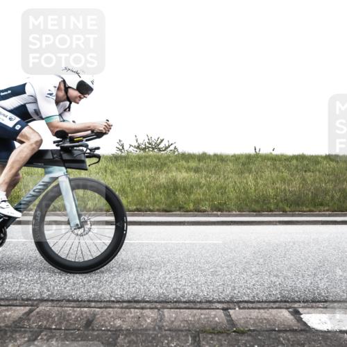 21.06.2026 - 29. Vierlanden-Triathlon H.Heesch http://msf.ph/oto/9896938 21.06.2026 10:14:17 Radfahren 6, 37, 130, 140, 195, 204, 238, 464 meine-sportfotos.de