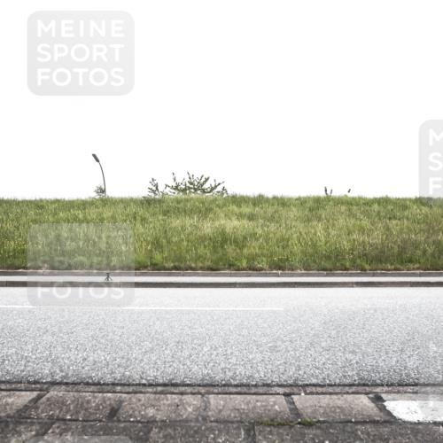 21.06.2026 - 29. Vierlanden-Triathlon H.Heesch http://msf.ph/oto/9896947 21.06.2026 10:14:22 Radfahren 5, 6, 130, 140, 195, 204, 464 meine-sportfotos.de