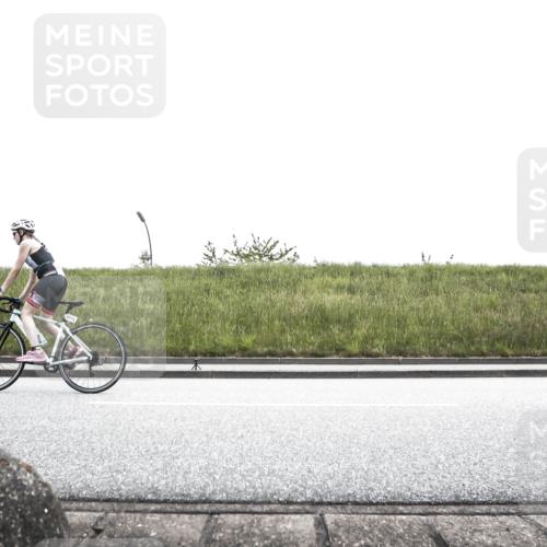 21.06.2026 - 29. Vierlanden-Triathlon H.Heesch http://msf.ph/oto/9896951 21.06.2026 14:47:10 Radfahren 1270, 1277 meine-sportfotos.de