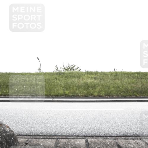 21.06.2026 - 29. Vierlanden-Triathlon H.Heesch http://msf.ph/oto/9896958 21.06.2026 14:47:21 Radfahren  meine-sportfotos.de