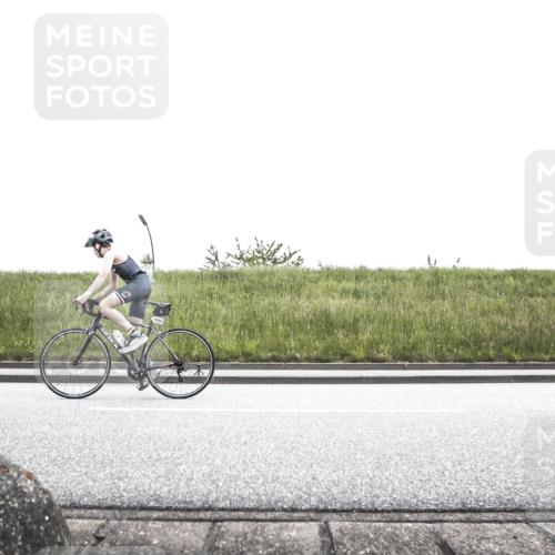 21.06.2026 - 29. Vierlanden-Triathlon H.Heesch http://msf.ph/oto/9896964 21.06.2026 14:47:56 Radfahren  meine-sportfotos.de