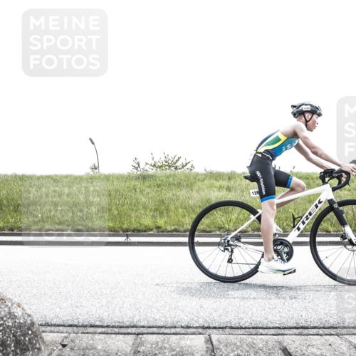 21.06.2026 - 29. Vierlanden-Triathlon H.Heesch http://msf.ph/oto/9896976 21.06.2026 14:52:02 Radfahren  meine-sportfotos.de