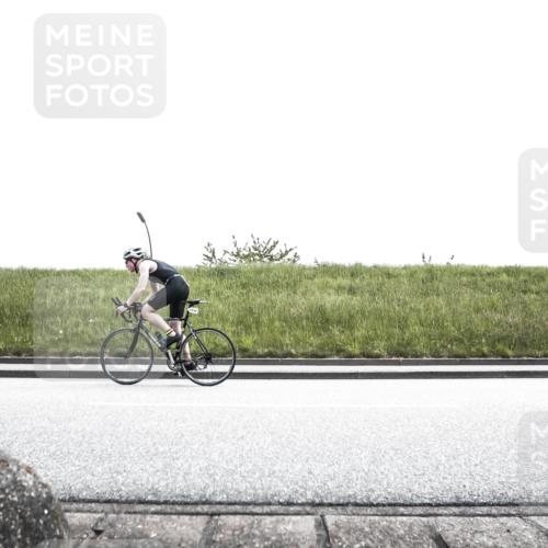 21.06.2026 - 29. Vierlanden-Triathlon H.Heesch http://msf.ph/oto/9896995 21.06.2026 14:53:04 Radfahren  meine-sportfotos.de