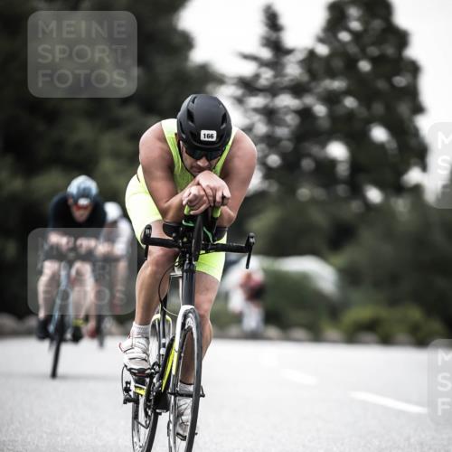 21.06.2026 - 29. Vierlanden-Triathlon H.Heesch http://msf.ph/oto/9896996 21.06.2026 09:59:33 Radfahren 34, 42, 67, 82, 155, 166, 223, 255 meine-sportfotos.de