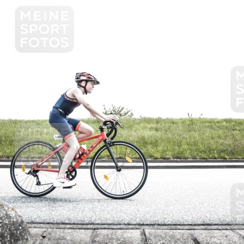 21.06.2026 - 29. Vierlanden-Triathlon H.Heesch http://msf.ph/oto/9897005 21.06.2026 14:53:33 Radfahren  meine-sportfotos.de