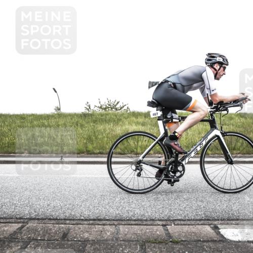 21.06.2026 - 29. Vierlanden-Triathlon H.Heesch http://msf.ph/oto/9897013 21.06.2026 10:15:43 Radfahren 98, 231, 397, 449, 467 meine-sportfotos.de