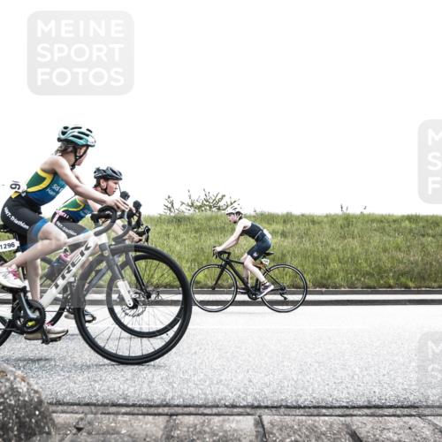 21.06.2026 - 29. Vierlanden-Triathlon H.Heesch http://msf.ph/oto/9897030 21.06.2026 14:56:29 Radfahren 1296, 1299, 1300, 1312, 1330, 1333 meine-sportfotos.de