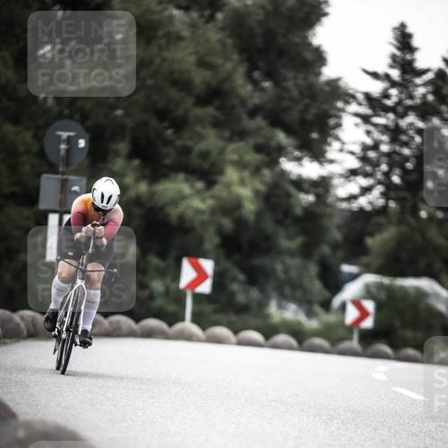 21.06.2026 - 29. Vierlanden-Triathlon H.Heesch http://msf.ph/oto/9897068 21.06.2026 09:59:37 Radfahren 34, 42, 155, 173, 223, 255 meine-sportfotos.de