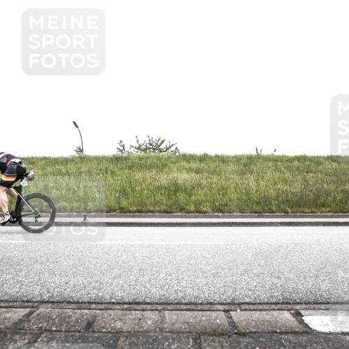 21.06.2026 - 29. Vierlanden-Triathlon H.Heesch http://msf.ph/oto/9897102 21.06.2026 10:17:44 Radfahren 63, 116, 211, 428, 458, 475 meine-sportfotos.de