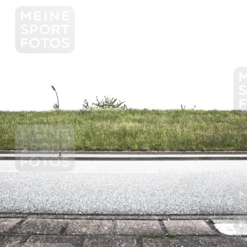 21.06.2026 - 29. Vierlanden-Triathlon H.Heesch http://msf.ph/oto/9897108 21.06.2026 10:17:50 Radfahren 3, 63, 428, 458, 471, 475 meine-sportfotos.de
