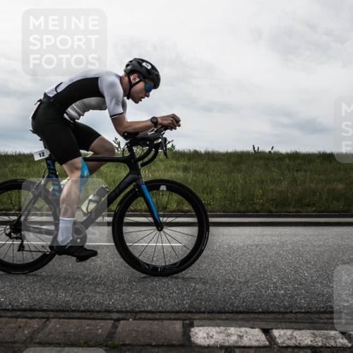 21.06.2026 - 29. Vierlanden-Triathlon H.Heesch http://msf.ph/oto/9897200 21.06.2026 09:21:48 Radfahren 12, 210 meine-sportfotos.de